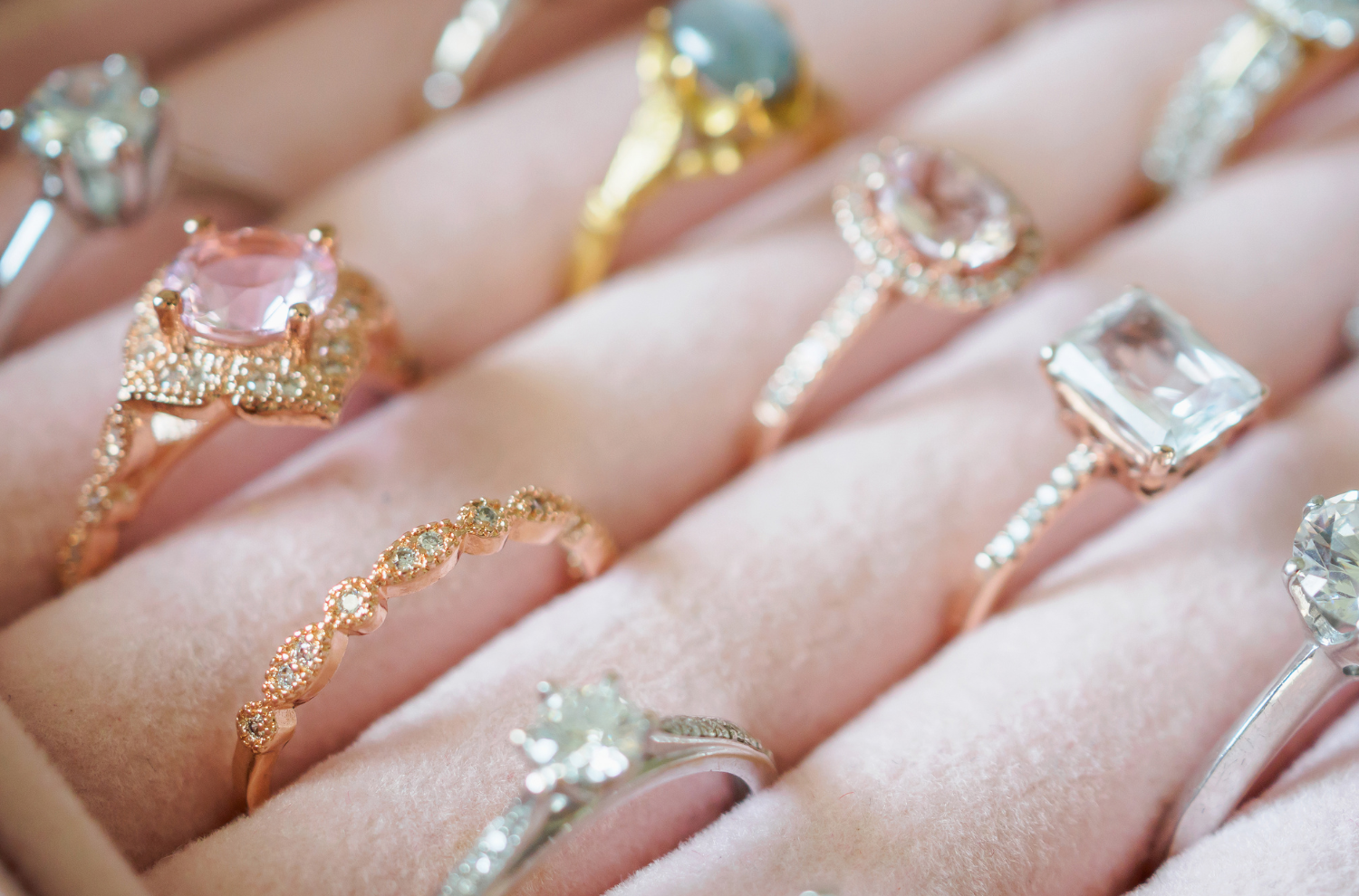 Various jewelry rings, gold and silver